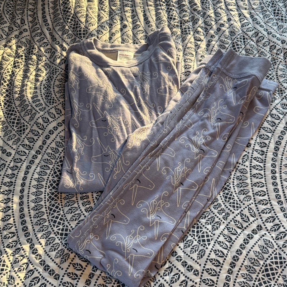 Hanna Andersson Light Gray Pajama Top